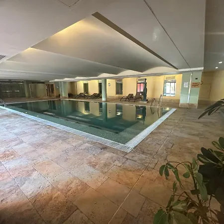 300m From Beach, Guadalmansa 아파트