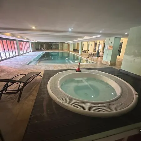 Apartment 300m From Beach, Guadalmansa *